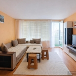 Дава се под наем Тристаен апартамент в Варна, Левски - 90 кв.м за 498.27 € - Снимка #1