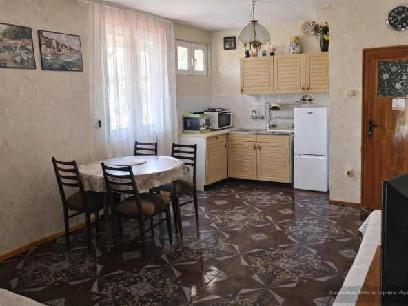 Дава се под наем Двустаен апартамент в Бургас, Център - 45 кв.м за 498.27 € - Снимка #1