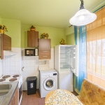 Дава се под наем Тристаен апартамент в Пловдив, Изгрев - 76 кв.м за 306 € - Снимка #1