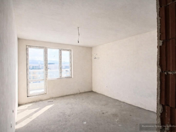 Тристаен апартамент в Пловдив, Южен - 110 кв.м за 717 €/кв.м - Снимка #1
