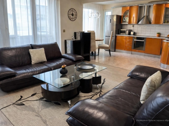 Дава се под наем Тристаен апартамент в Варна, Чайка - 110 кв.м за 847.62 € - Снимка #1