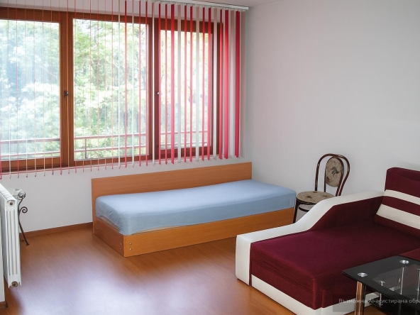 Дава се под наем Двустаен апартамент в София, Център - 60 кв.м за 548.25 € - Снимка #1
