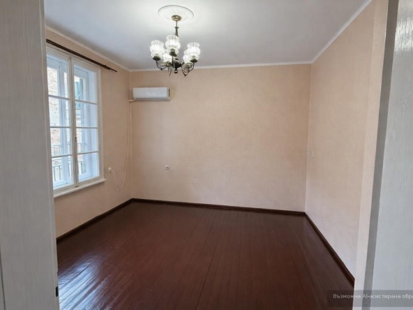 Дава се под наем Двустаен апартамент в София, Център - 60 кв.м за 448.8 € - Снимка #1