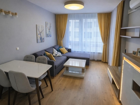 Дава се под наем Двустаен апартамент в София, Кръстова вада - 65 кв.м за 767.55 € - Снимка #1