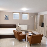 Дава се под наем Двустаен апартамент в Пловдив, Остромила - 40 кв.м за 323.85 € - Снимка #1