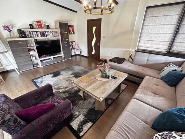 Къща в Разград, Освобождение - 200 кв.м за 612 €/кв.м - Снимка #1