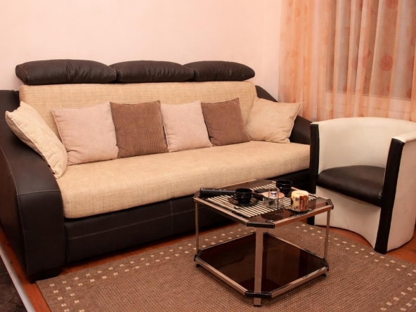 Дава се под наем Двустаен апартамент в София, Банишора - 56 кв.м за 458.49 € - Снимка #1