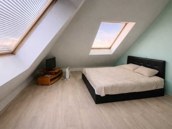 Дава се под наем Двустаен апартамент в София, Люлин - център - 55 кв.м за 448.8 € - Снимка #1