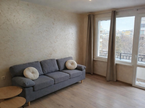 Дава се под наем Тристаен апартамент в София, Гео Милев - 80 кв.м за 867.51 € - Снимка #1