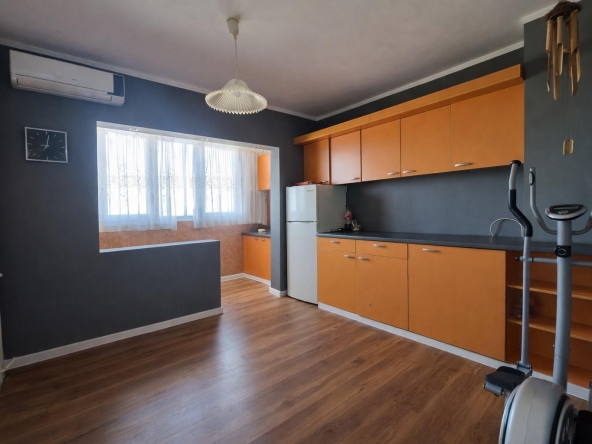 Дава се под наем Двустаен апартамент в София, Обеля 2 - 70 кв.м за 498.27 € - Снимка #1