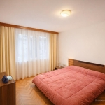 Дава се под наем Тристаен апартамент в Пловдив, Кършияка - 90 кв.м за 483.48 € - Снимка #1