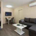 Дава се под наем Двустаен апартамент в Пловдив, Южен - 52 кв.м за 357 € - Снимка #1