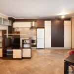 Дава се под наем Двустаен апартамент в Пловдив, Кършияка - 86 кв.м за 458.49 € - Снимка #1