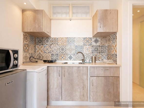 Дава се под наем Едностаен апартамент в Пловдив, Център - 25 кв.м за 248.88 € - Снимка #1