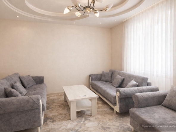 Дава се под наем Тристаен апартамент в Пловдив, Коматево - 140 кв.м за 698.19 € - Снимка #1
