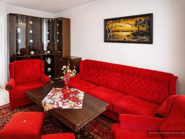 Дава се под наем Многостаен апартамент в Пловдив, Кършияка - 120 кв.м за 448.8 € - Снимка #1