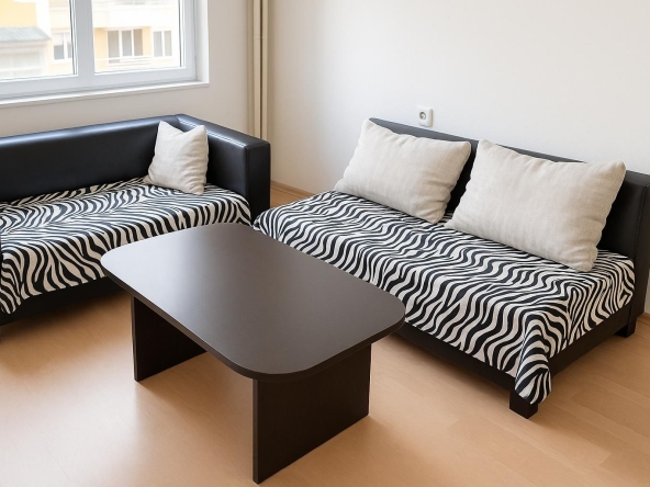 Дава се под наем Двустаен апартамент в Пловдив, Кючук Париж - 55 кв.м за 280.5 € - Снимка #1