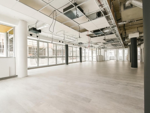 Дава се под наем Офис в София, Кръстова вада - 287 кв.м за 3444 € - Снимка #1