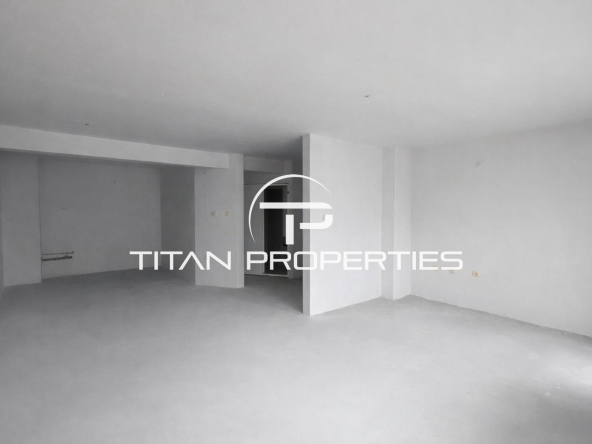 Тристаен апартамент в Пловдив, Мараша - 125 кв.м за 1208 €/кв.м - Снимка #1