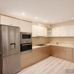 Дава се под наем Тристаен апартамент в Пловдив, Център - 70 кв.м за 598.23 € - Снимка #1