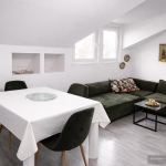 Дава се под наем Тристаен апартамент в Пловдив, Каменица 1 - 83 кв.м за 698.19 € - Снимка #1