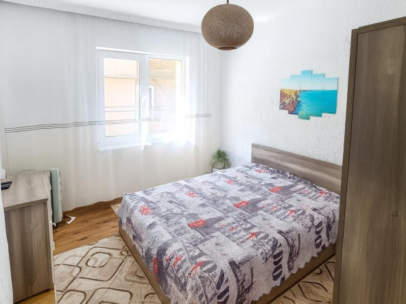 Дава се под наем Етаж от къща в Пловдив, Христо Смирненски - 69 кв.м за 511 € - Снимка #1