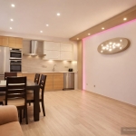 Дава се под наем Тристаен апартамент в Пловдив, Христо Смирненски - 81 кв.м за 638.01 € - Снимка #1