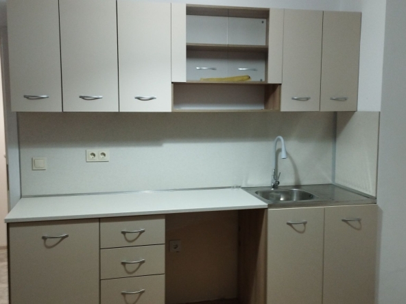 Дава се под наем Едностаен апартамент в Варна, Погреби - 45 кв.м за 306 € - Снимка #1