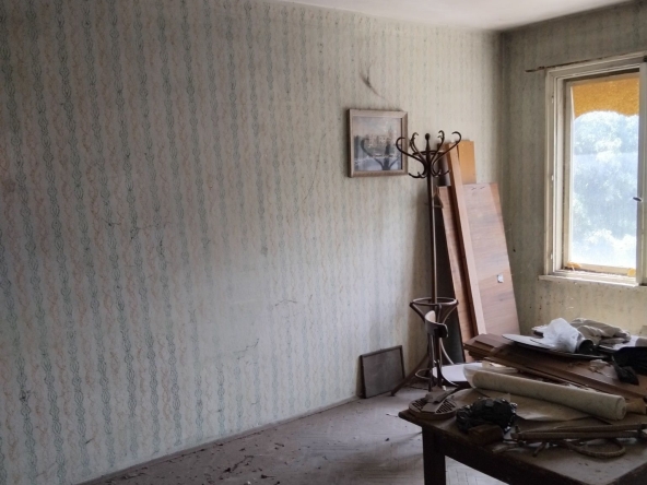 Тристаен апартамент в Бобов дол - 66 кв.м за 224 €/кв.м - Снимка #1