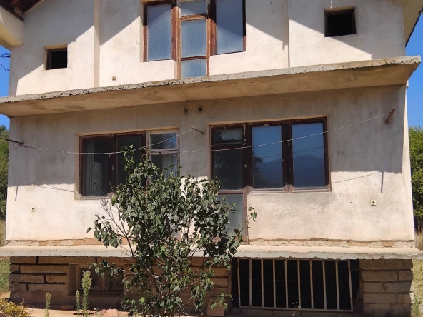 Къща в с. Крайници, Област Кюстендил - 140 кв.м за 636 €/кв.м - Снимка #1