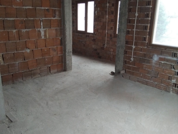 Тристаен апартамент в Дупница - 77 кв.м за 550 €/кв.м - Снимка #1