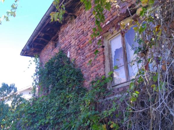 Къща в с. Стоб, Област Кюстендил - 130 кв.м за 310 €/кв.м - Снимка #1