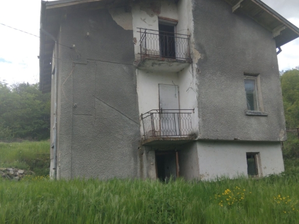 Къща в с. Пиперево, Област Кюстендил - 120 кв.м за 255 €/кв.м - Снимка #1