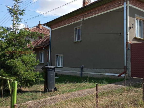 Къща в с. Вълчитрън, Област Плевен - 120 кв.м за 283 €/кв.м - Снимка #1