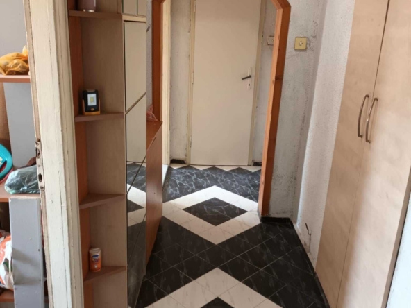 Четиристаен апартамент в Провадия - 80 кв.м за 563 €/кв.м - Снимка #1