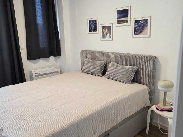 Дава се под наем Двустаен апартамент в София, Център - 70 кв.м за 489.6 € - Снимка #1