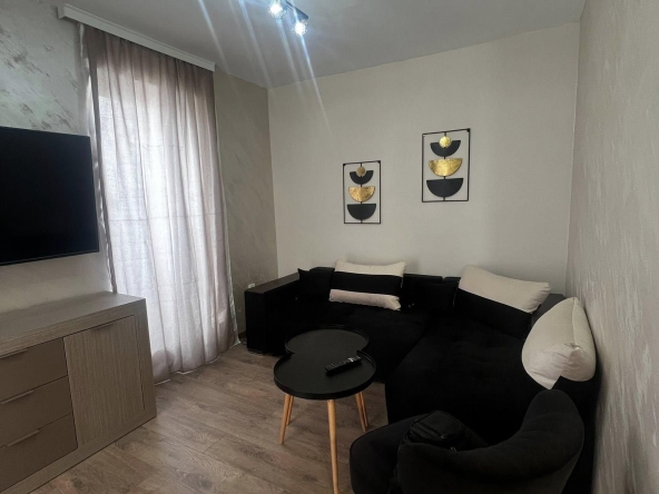 Дава се под наем Двустаен апартамент в Варна, Кайсиева градина - 62 кв.м за 450 € - Снимка #1