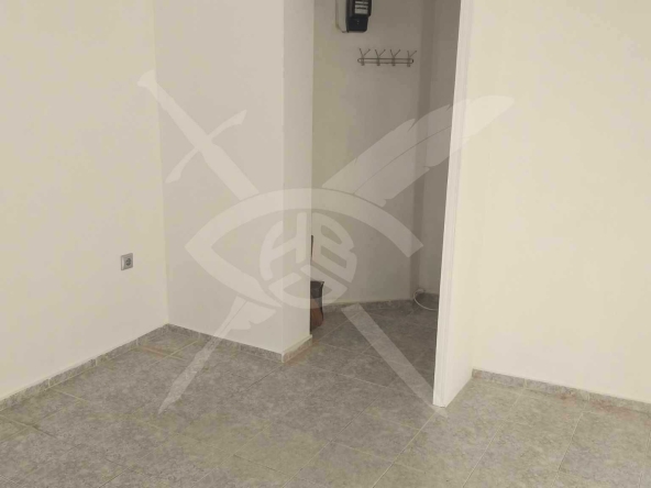 Дава се под наем Офис в Варна, Център - 17 кв.м за 225 € - Снимка #1