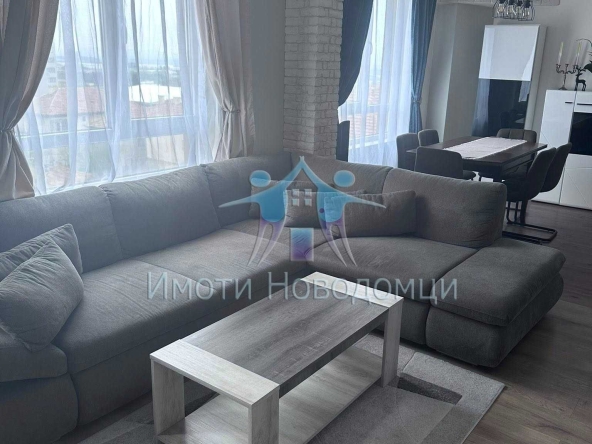 Мезонет в Шумен, Пазара - 120 кв.м за 1600 €/кв.м - Снимка #1