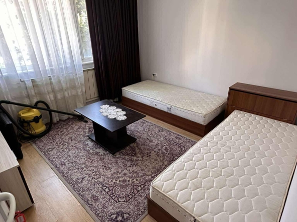 Дава се под наем Тристаен апартамент в Варна, Електрон - 70 кв.м за 500 € - Снимка #1