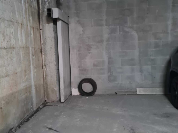 Гараж / Паркомясто в Хасково, Орфей - 20 кв.м за 510 €/кв.м - Снимка #1