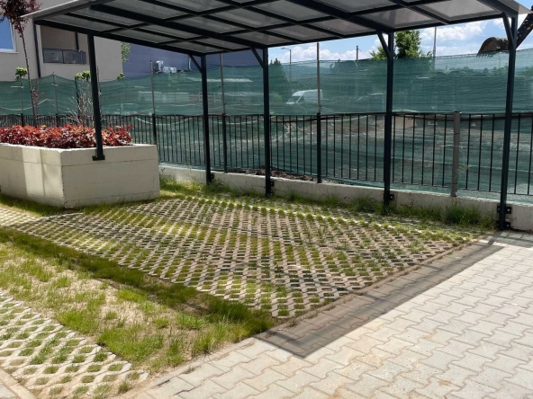 Дава се под наем Гараж / Паркомясто в София, Дружба 2 - 18 кв.м за 102 € - Снимка #1