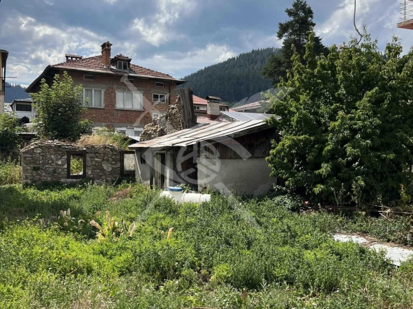 Парцел в Чепеларе - 205 кв.м за 171 €/кв.м - Снимка #1