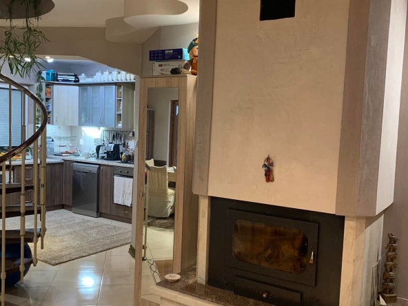 Мезонет в Бургас, Меден рудник - зона Г - 160 кв.м за 1032 €/кв.м - Снимка #1