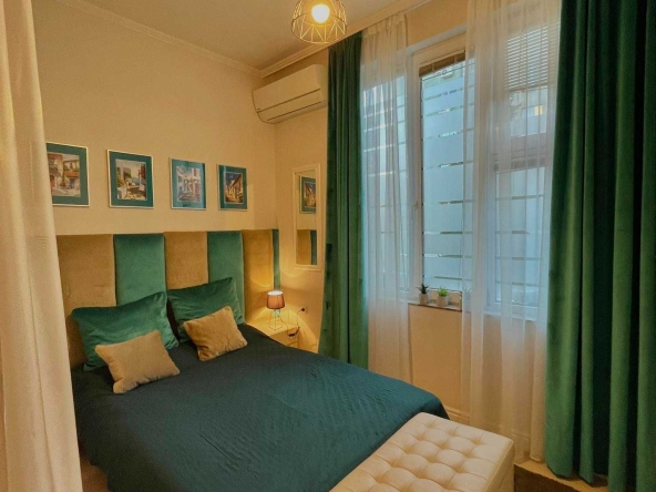 Дава се под наем Едностаен апартамент в София, Център - 50 кв.м за 700 € - Снимка #1