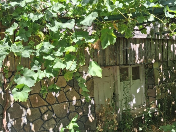 Къща в с. Вълчан дол, Област Смолян - 100 кв.м за 351 €/кв.м - Снимка #1