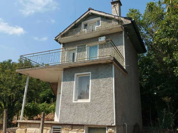 Къща в Търговище, Вилна зона - 40 кв.м за 829 €/кв.м - Снимка #1