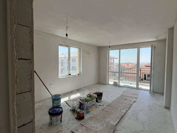 Тристаен апартамент в Айтос - 89 кв.м за 1461 €/кв.м - Снимка #1