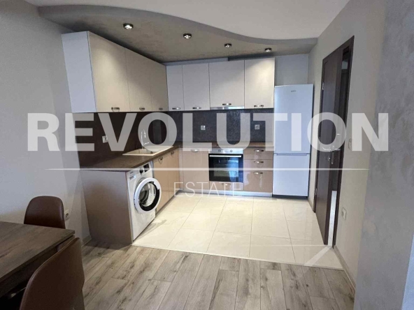 Дава се под наем Двустаен апартамент в Пловдив, Кючук Париж - 54 кв.м за 400 € - Снимка #1