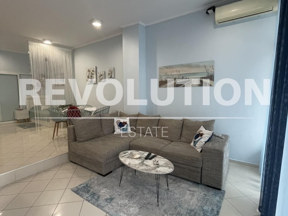 Дава се под наем Двустаен апартамент в Варна, Център - 62 кв.м за 450 € - Снимка #1